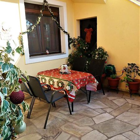 Sunny House - Ηλιόλουστο Appartement Volos Buitenkant foto